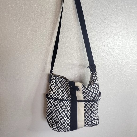 Kate Spade New York Classic Noel / Serena Baby Bag Jacquard Black / White Design - Picture 1 of 7